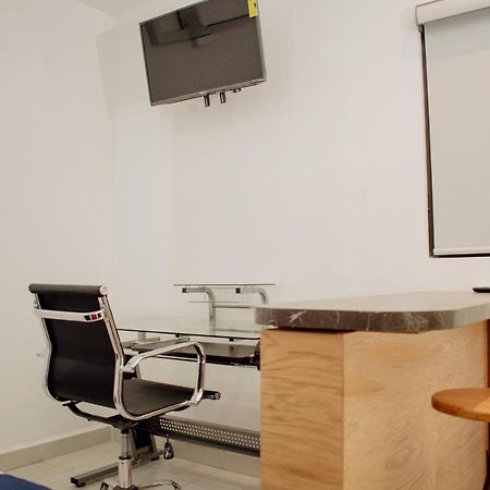 Suites Cervantes Chihuahua Kültér fotó