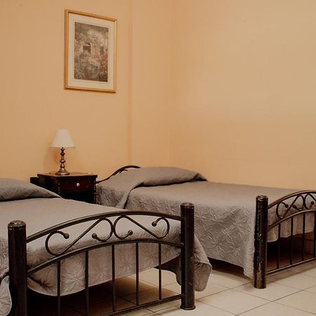 Suites Cervantes Chihuahua Kültér fotó