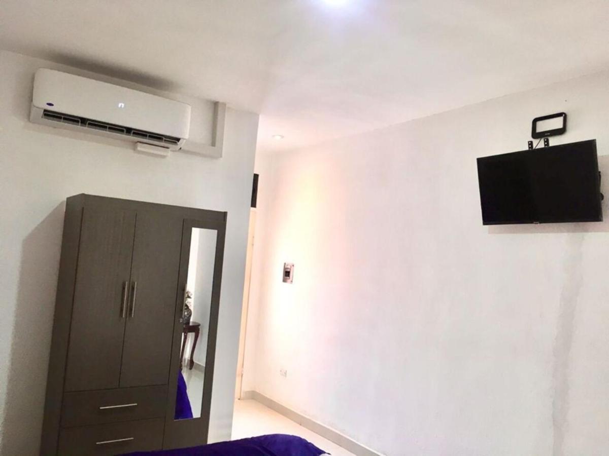 Suites Cervantes Chihuahua Kültér fotó