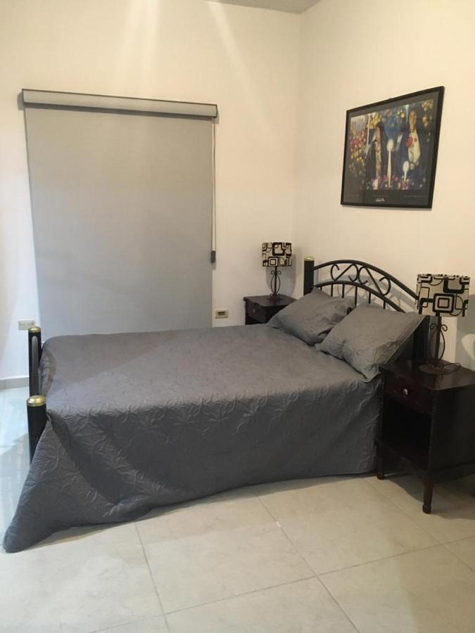Suites Cervantes Chihuahua Kültér fotó