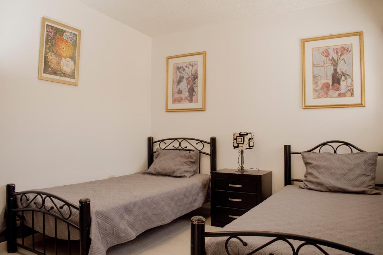 Suites Cervantes Chihuahua Kültér fotó