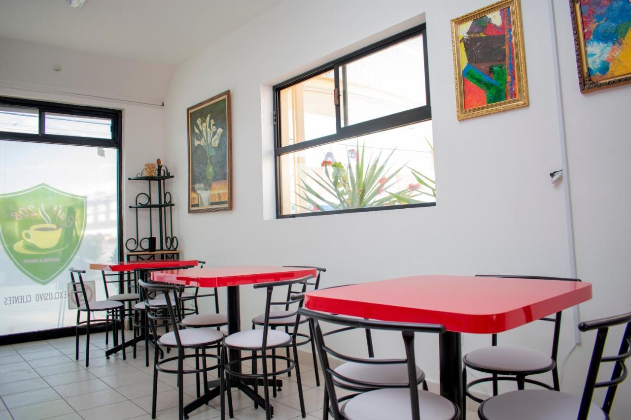 Suites Cervantes Chihuahua Kültér fotó