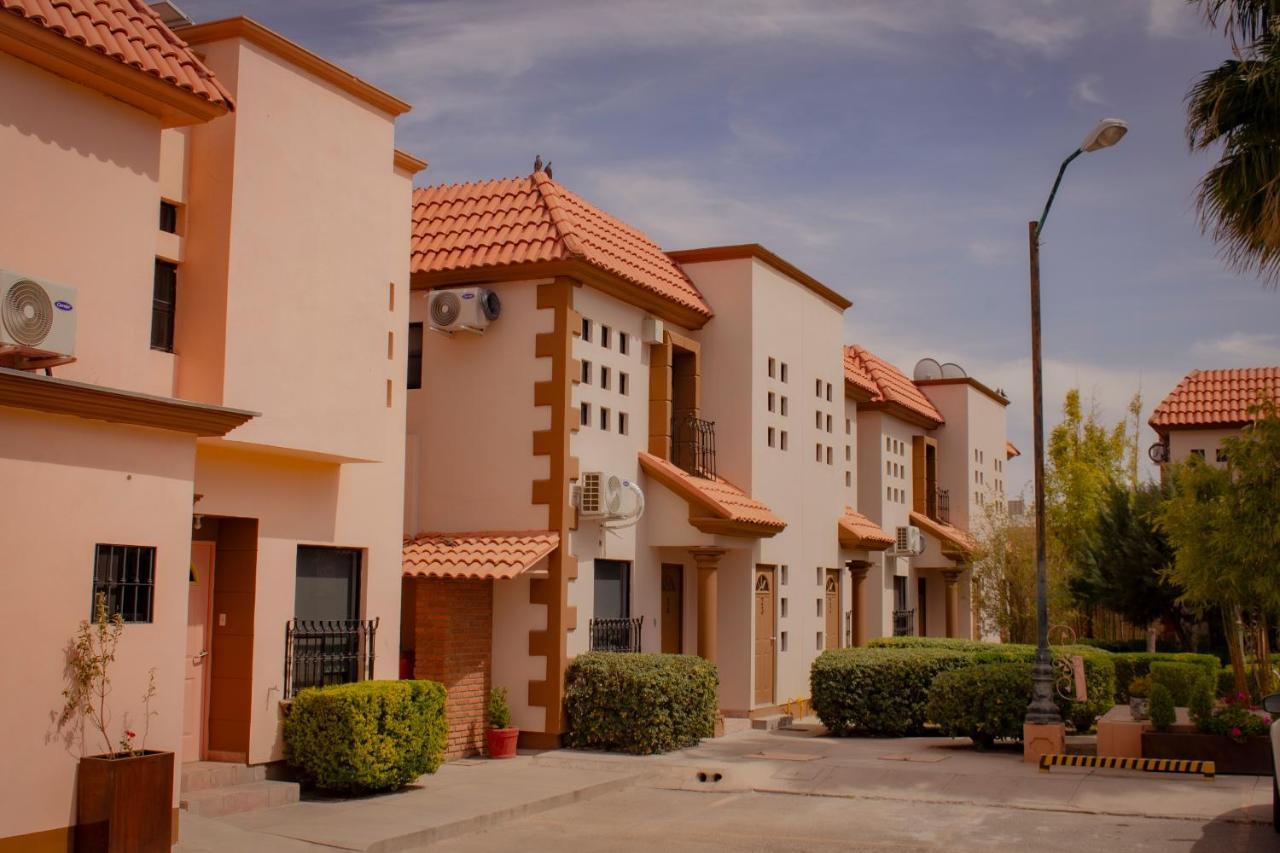 Suites Cervantes Chihuahua Kültér fotó
